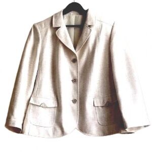 C&A PLUS SIZE long sleeved fully Linen Creme Blazer, SIZE 24